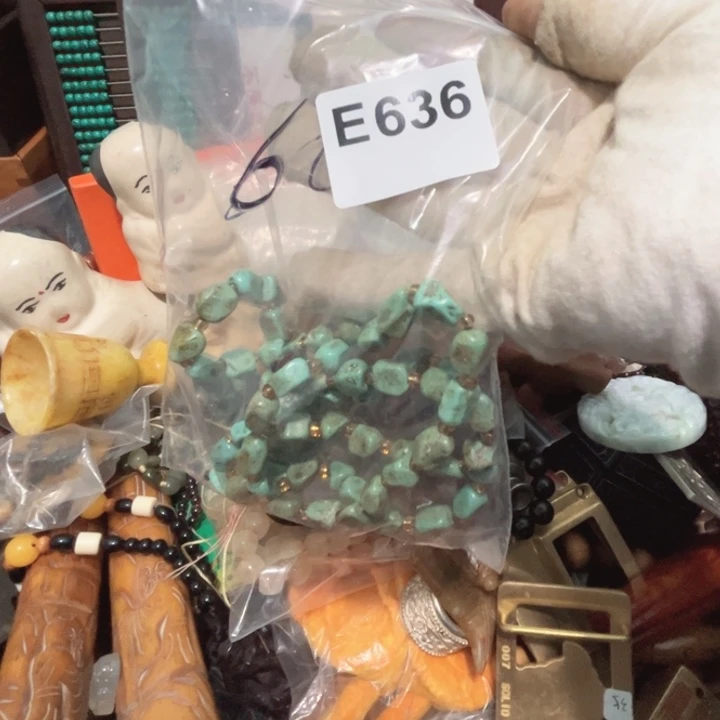 康***珠瓷片直播间火爆开启