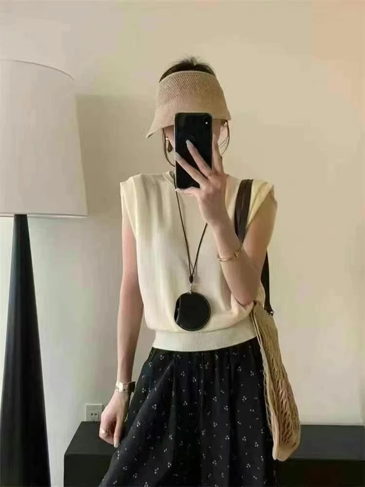 夏季新时尚圆领宽松显瘦针织短袖上衣