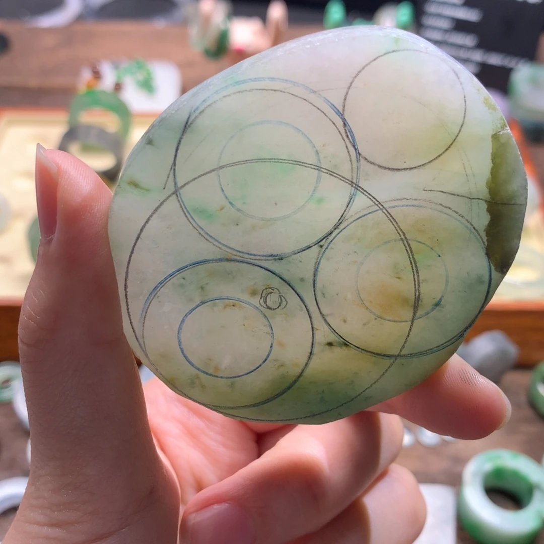 定制翡翠未镶嵌冬***瓜翡翠扣子 40