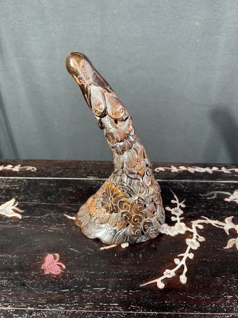 2.16香港王老板-牛角摆件a1855