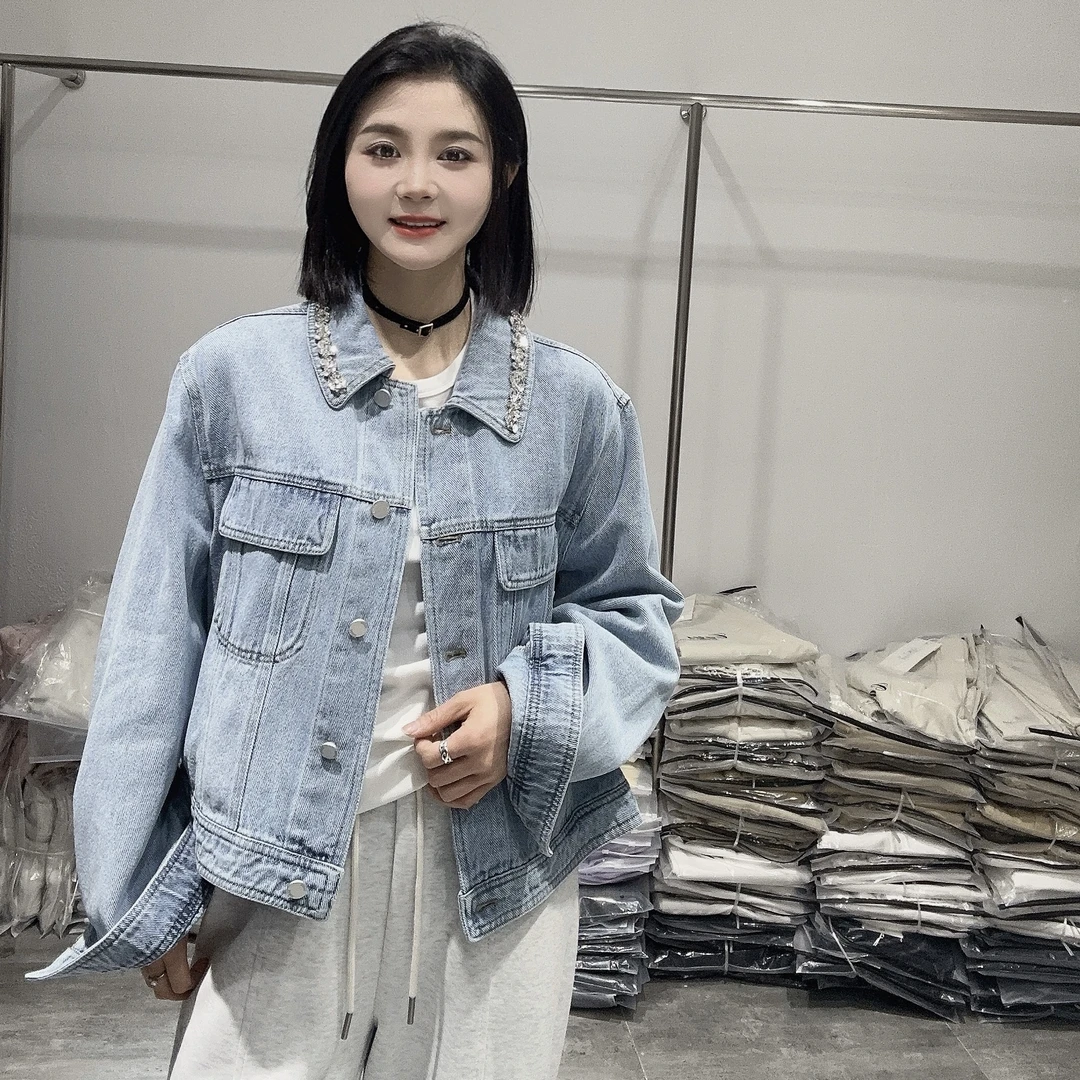 LMM 9297 气质钉珠休闲牛仔外套2025春季新款甜美翻领减龄短外套