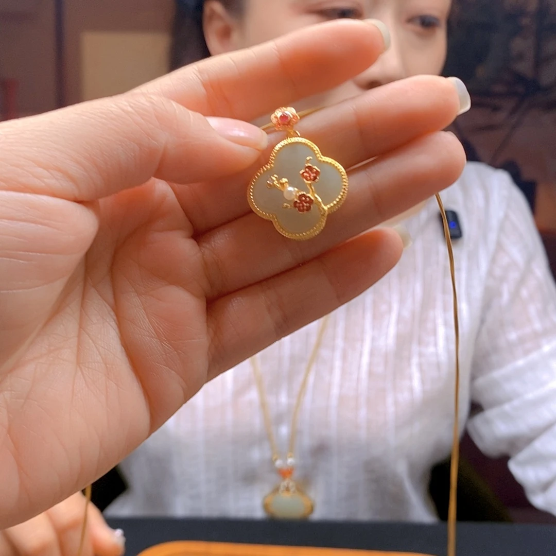 和田玉银S925镶嵌颈饰