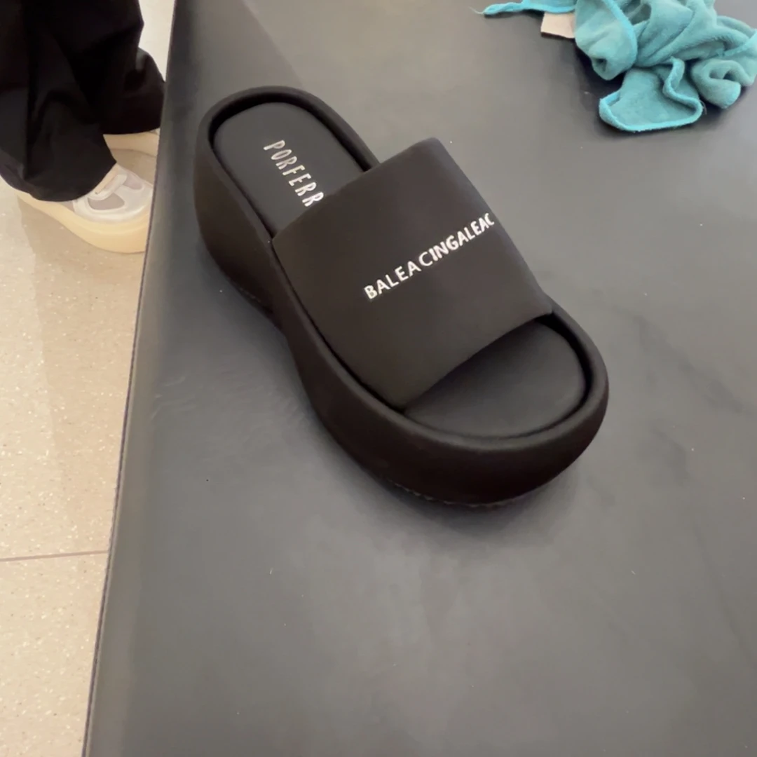 包头凉鞋拖e110437