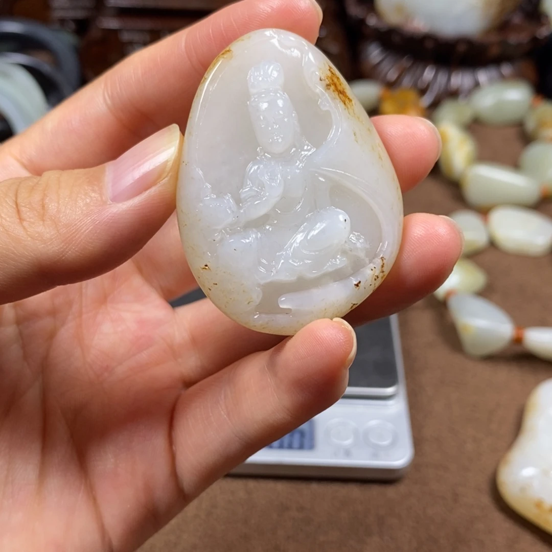 和田玉未镶嵌挂件