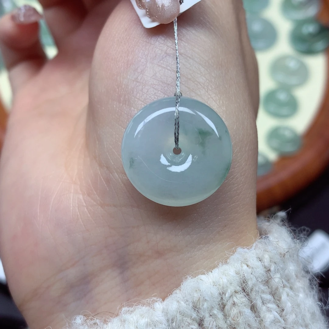 翡翠未镶嵌颈饰吊坠19.3/6mm