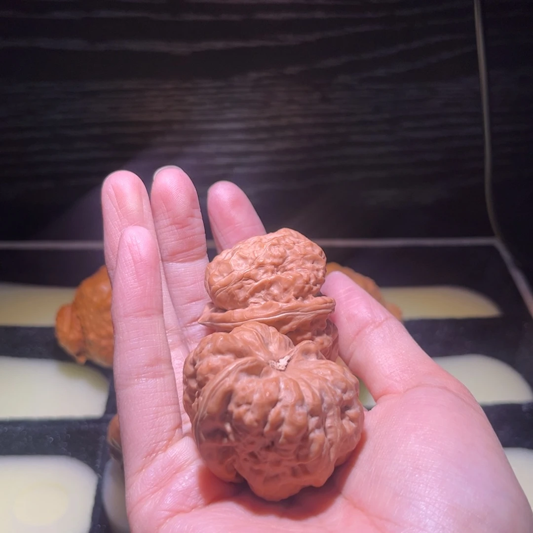 ****r大叶紫檀（黑酸枝木类）蛤蟆