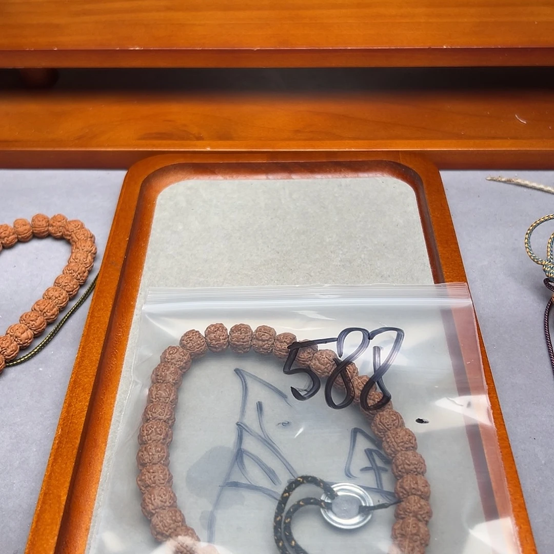 丑***怪吊坠金刚菩提平细