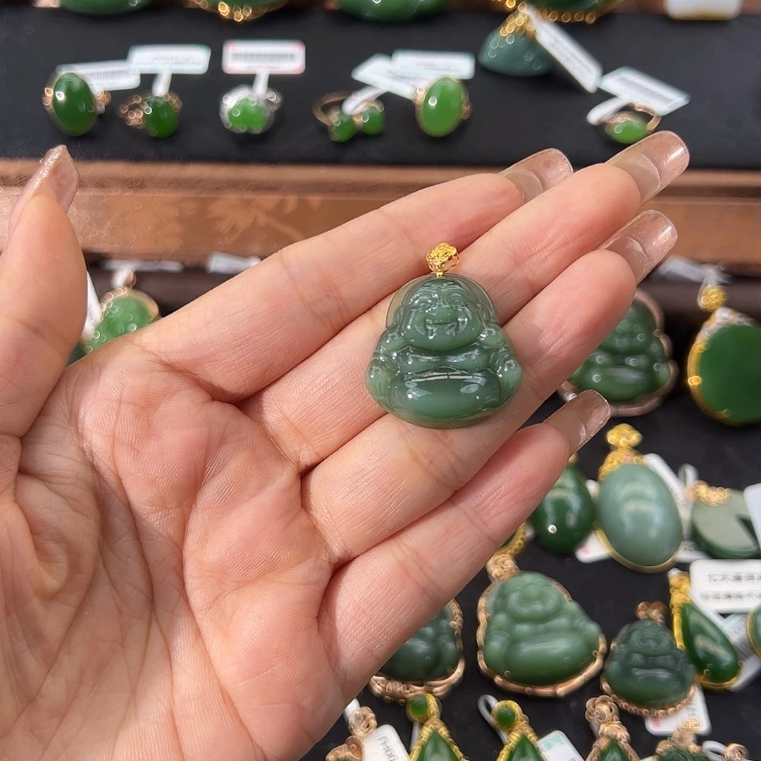 和田玉（碧玉）18K金镶嵌颈饰