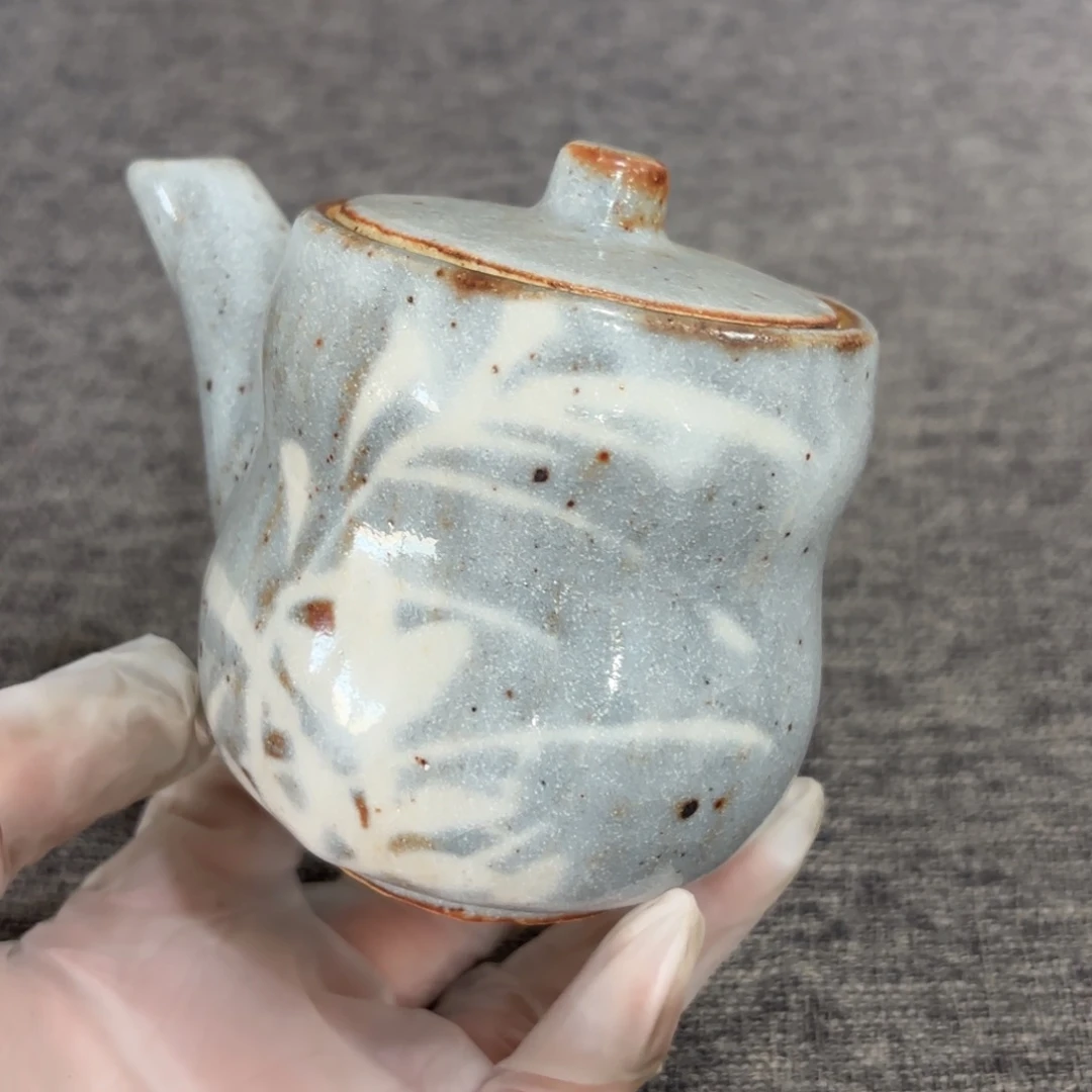 瓷片非常好看的花瓶