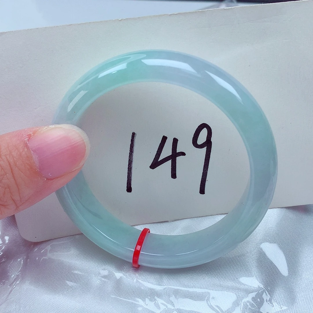 翡翠未镶嵌手镯翡翠