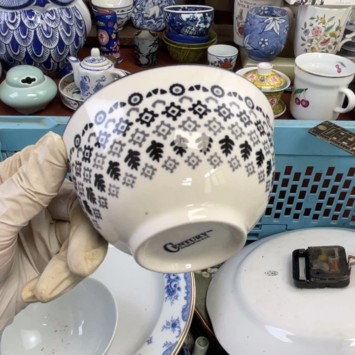 他家瓷器真美…开播了