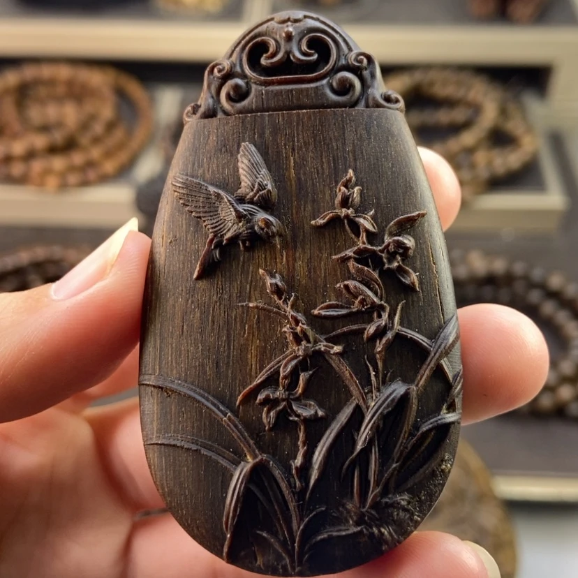 【闪购商品】沉香木吊坠夜***檬富森红土