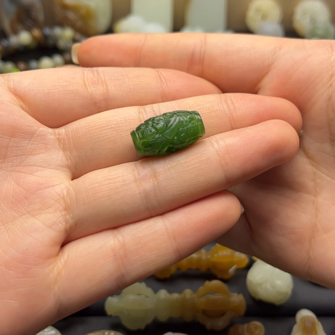 和田玉颈饰未镶嵌?****?