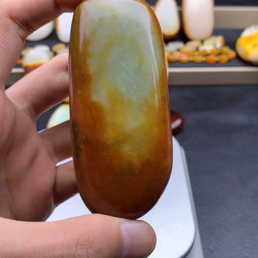 和田玉（糖玉）挂件未镶嵌