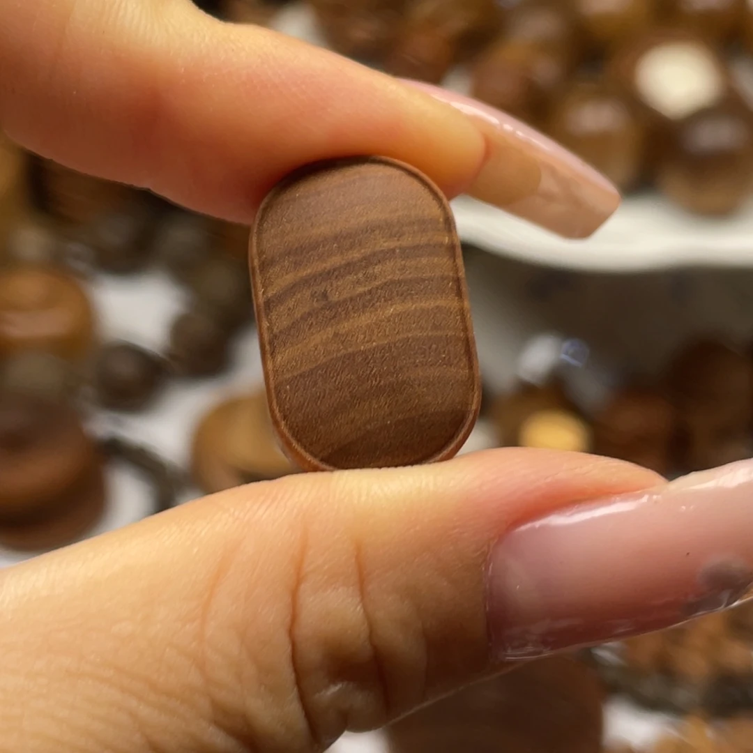 晨****无事牌檀香木老山檀香