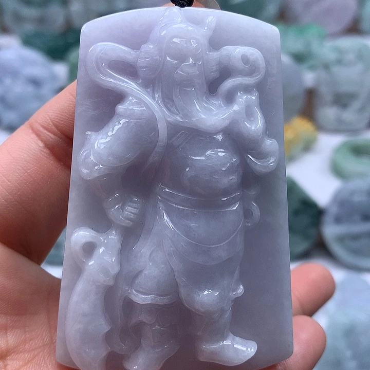 翡翠未镶嵌颈饰立体关二爷卡厚13+有一条棉线