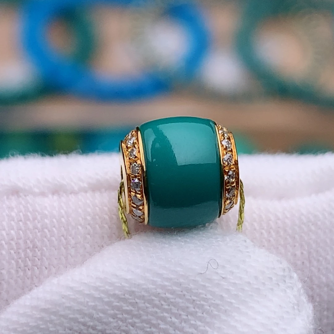 18K金镶嵌绿松石珠宝奇石7.1mm