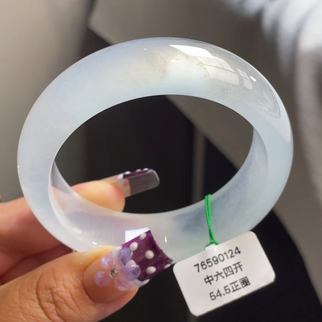 翡翠未镶嵌手镯冰白月光宽版手镯，中六四开现询