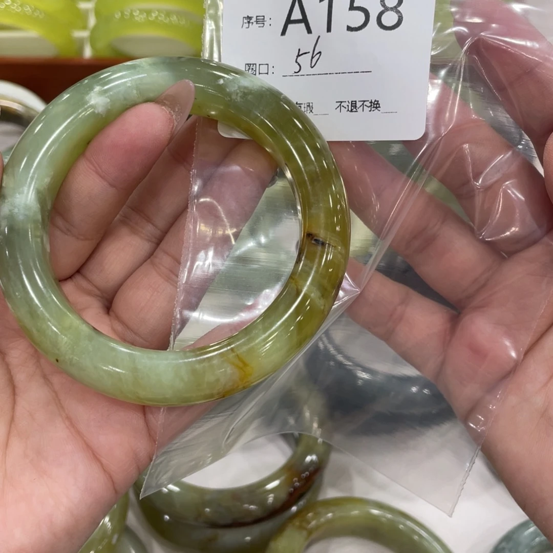 未镶嵌蛇纹石玉手镯