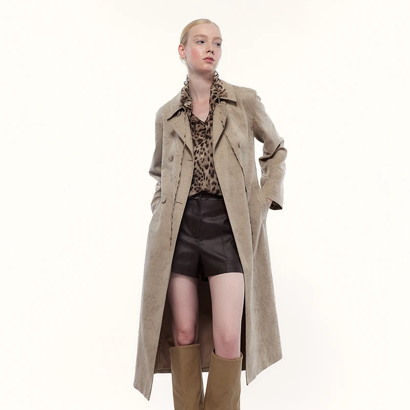 Eachway/艺之卉25春新品仙米色刺绣中长款时尚系带风衣EV11F01050