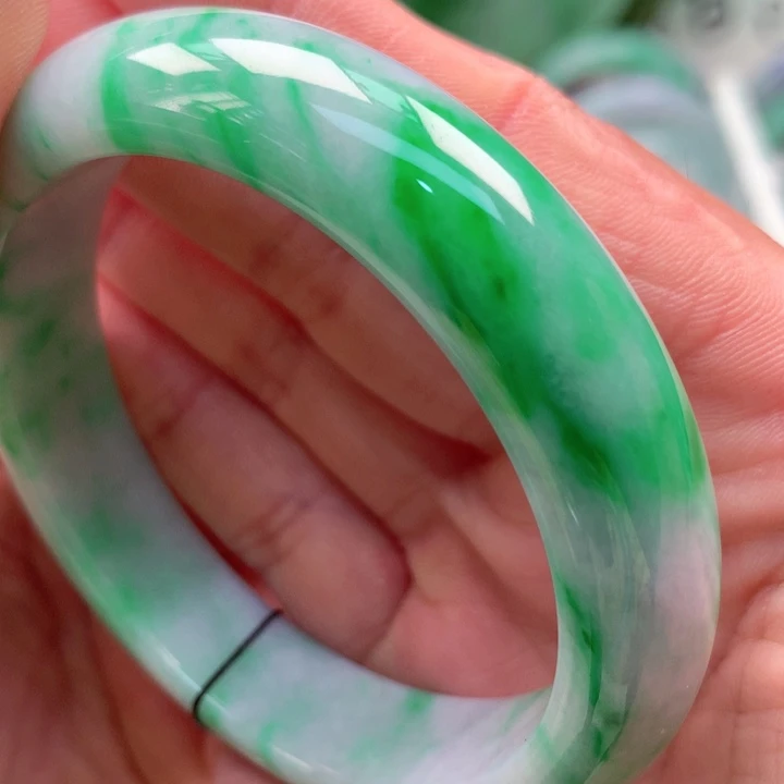 坚***石翡翠未镶嵌手镯天然翡翠手镯