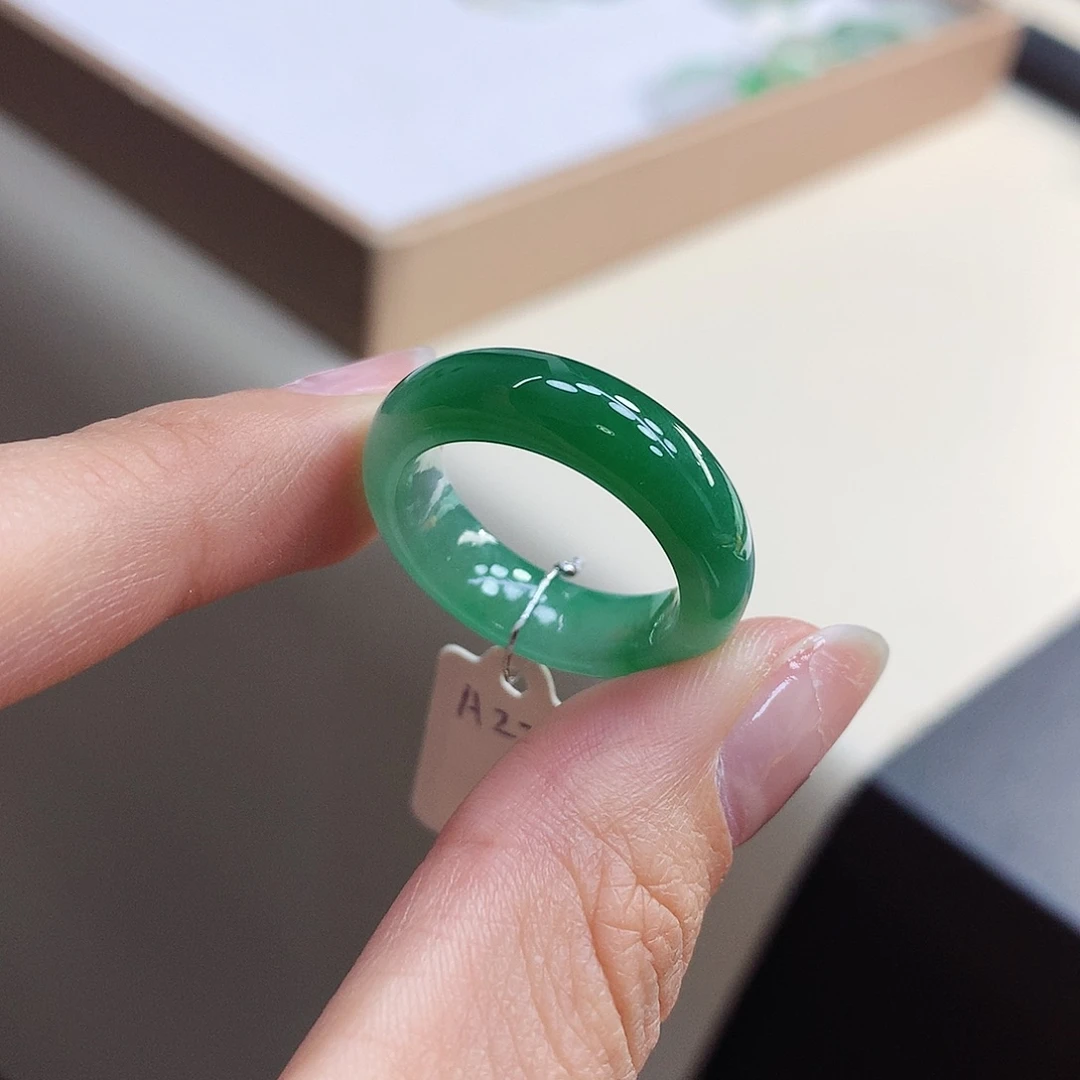 翡翠戒指未镶嵌18号