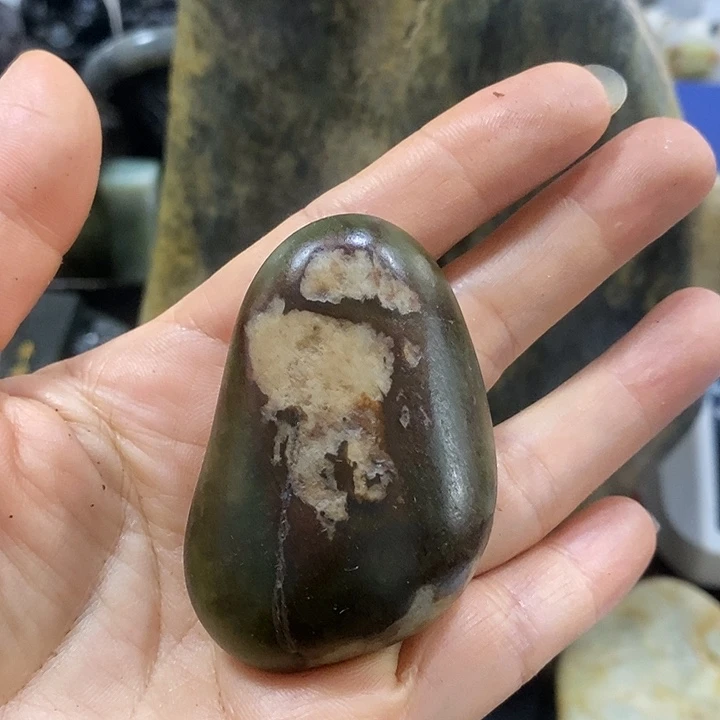 未镶嵌和田玉（糖玉）挂件