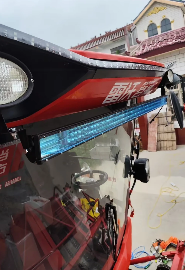 雷沃玉米收割机4ER玉米机雷沃4ep无损加装长条射灯超亮改装LED