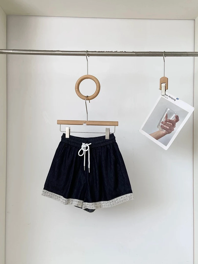 6717女装韩版时尚百搭短裤本