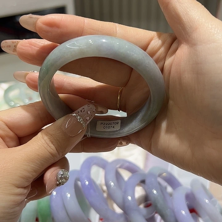 翡翠未镶嵌手镯天然翡翠手镯1074