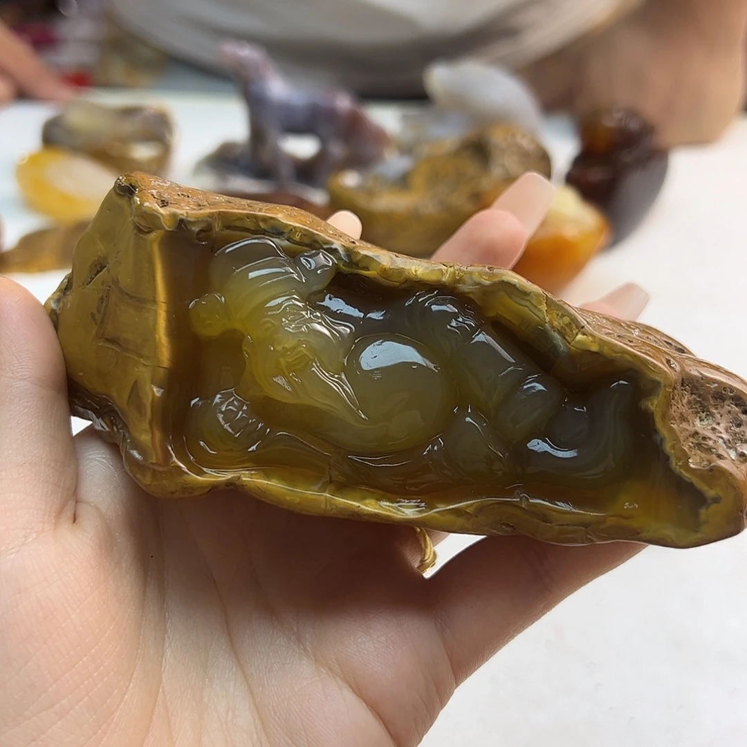 玛瑙/玉髓未镶嵌颈饰