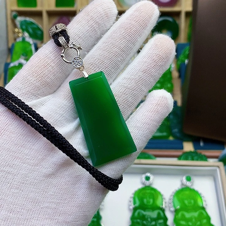 玛瑙/玉髓吊坠未镶嵌