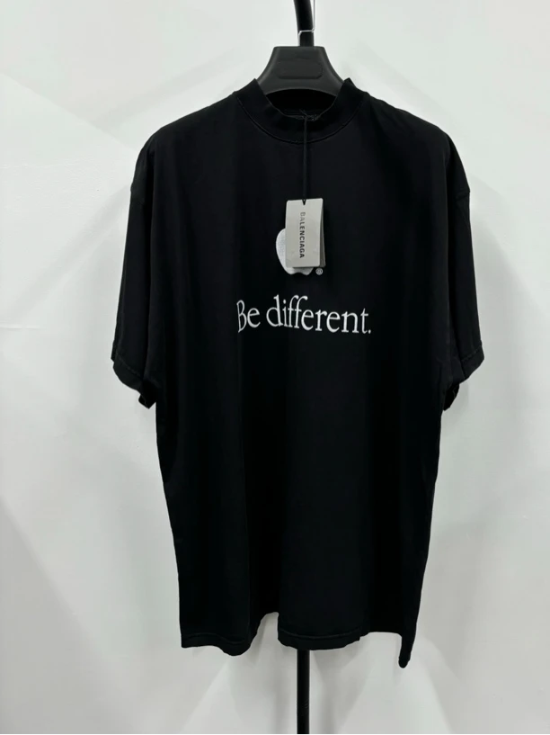 未使用 Balenciaga/巴黎世家 苹果徽标短袖T恤 全新1码