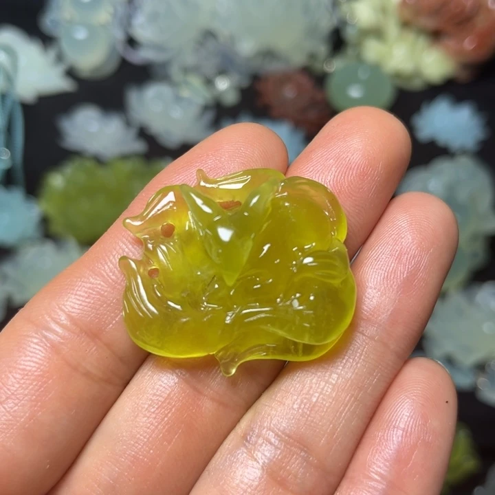 蛇纹石玉未镶嵌颈式