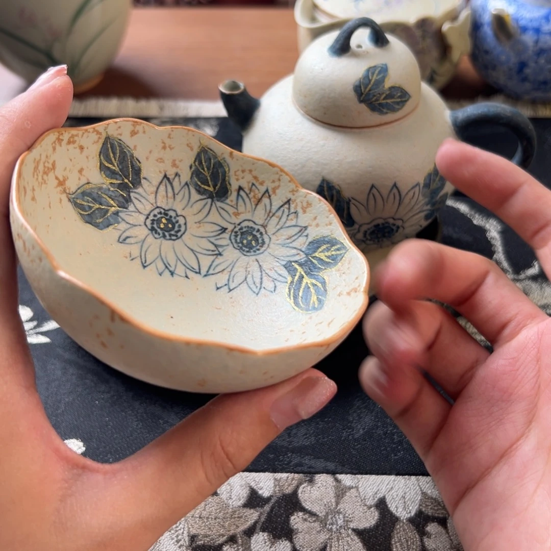 茶具等产品的生产和销售为