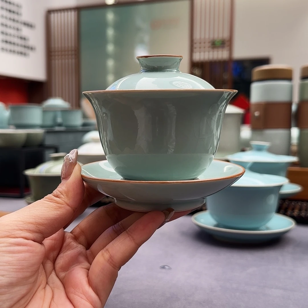 卵青色三才盖碗廷怀窑