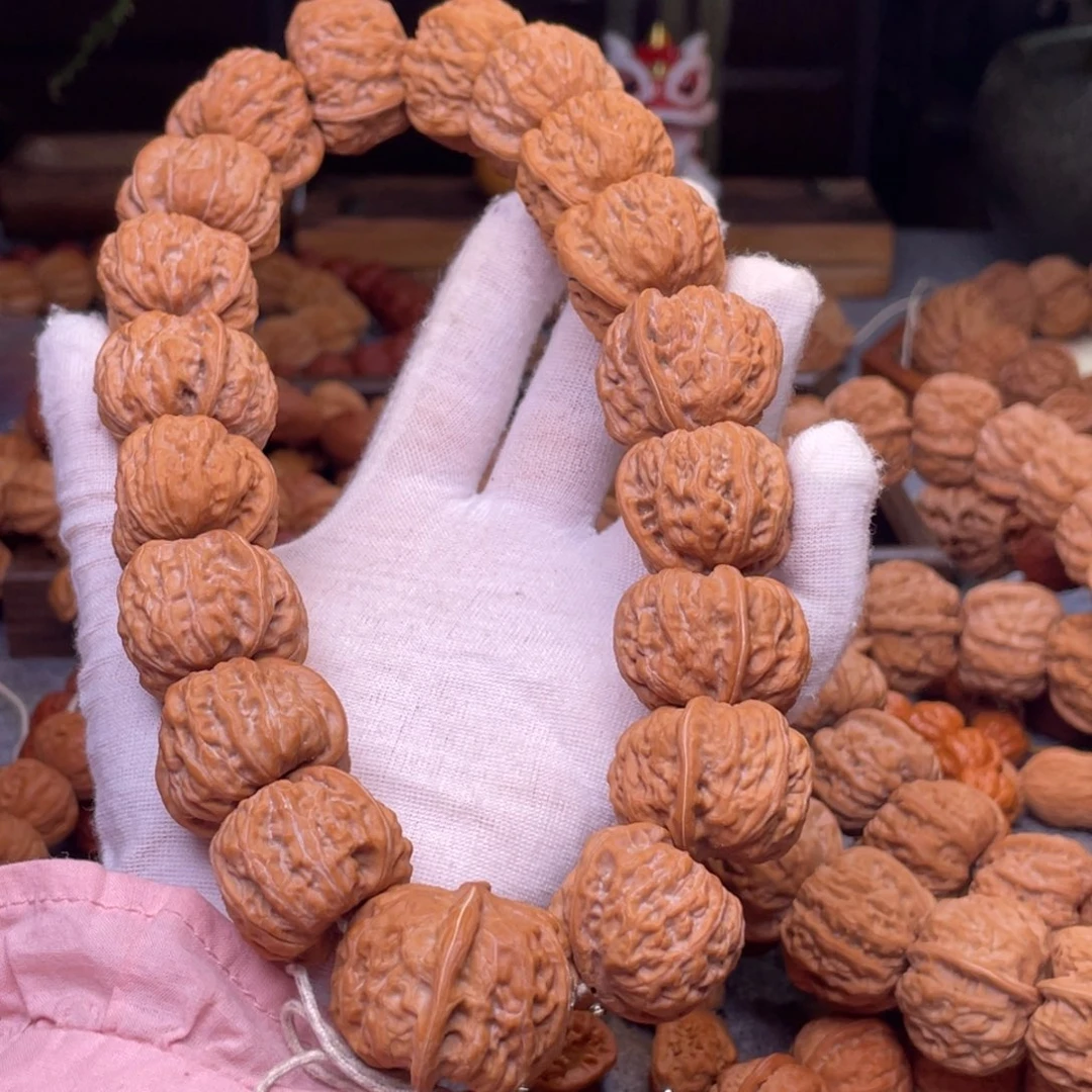 嘚***嘚手串文玩核桃核桃