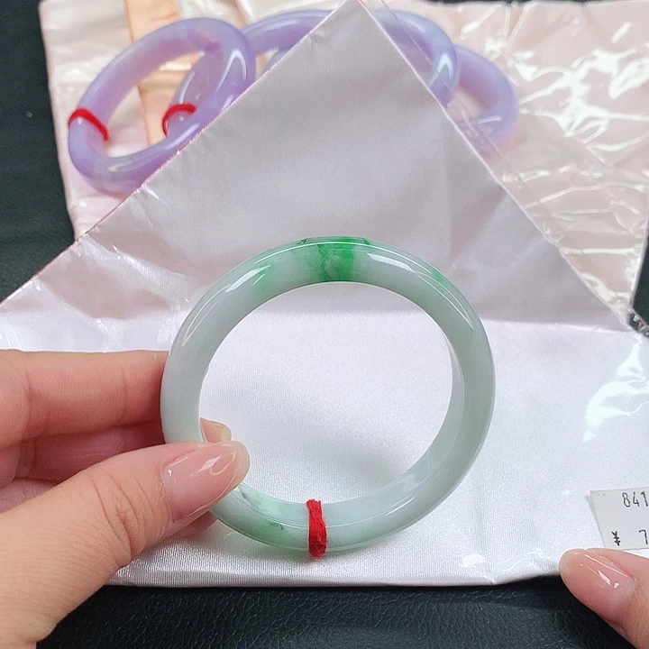 未镶嵌手镯翡翠8410xccvv