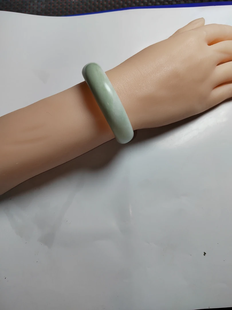 7号-52-53圈口-缅风飘花玉石-正品保障-漂亮-精品时尚手镯