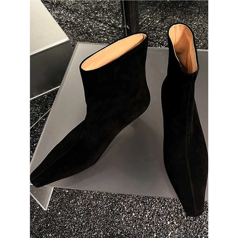 高端时尚舒适百搭原创烟筒靴内外真皮尖头马丁靴一脚蹬瘦瘦短筒靴