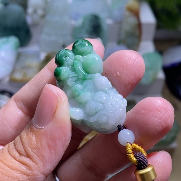 【闪购商品】颈饰未镶嵌翡翠貔貅