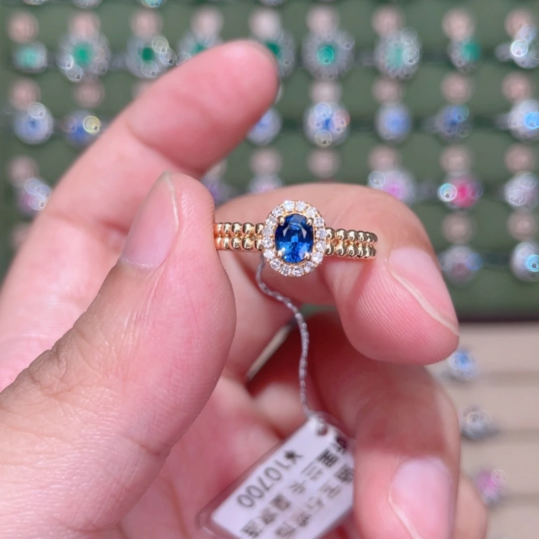 蓝宝石戒指18K金镶嵌0.5ct 皇家蓝