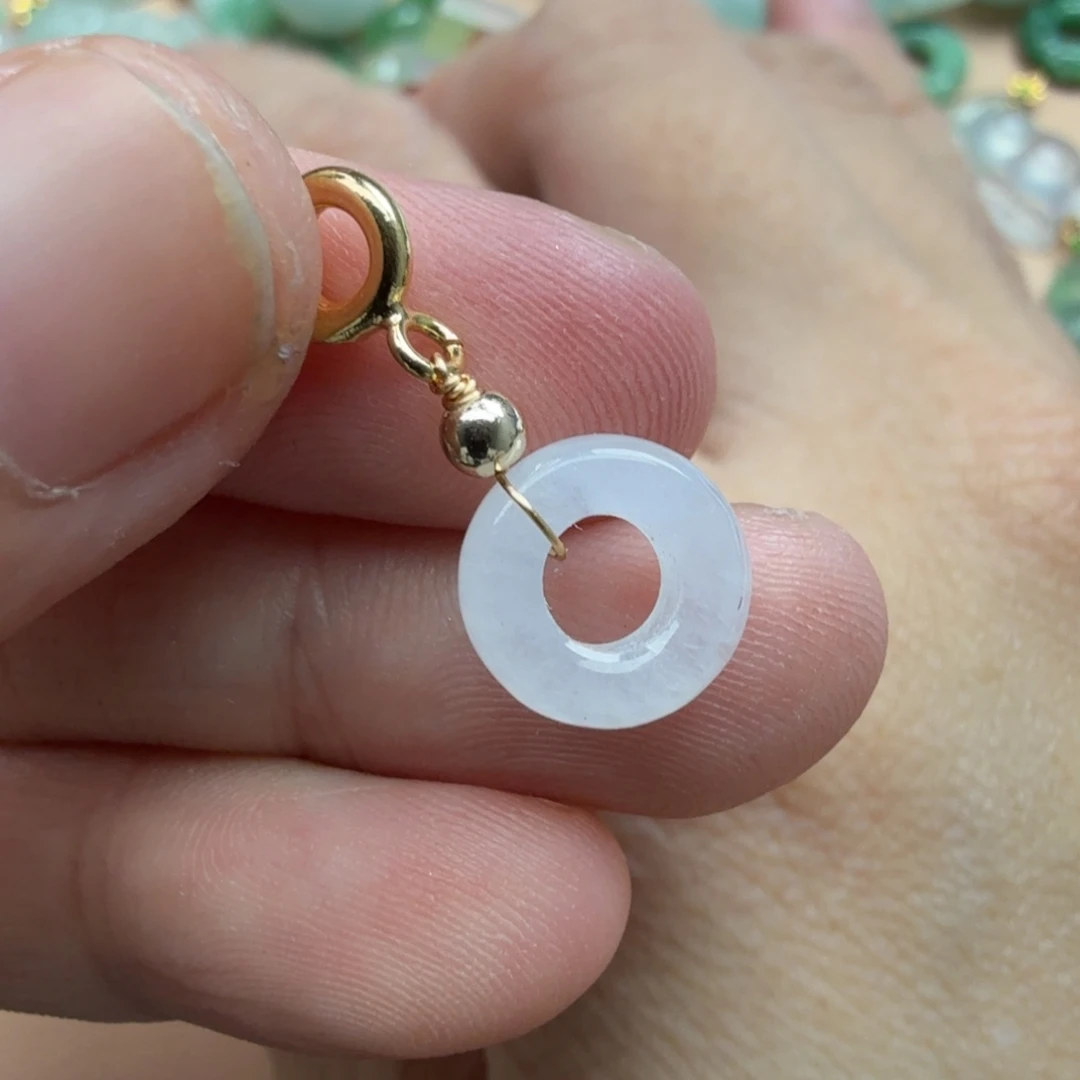 翡翠未镶嵌颈饰41