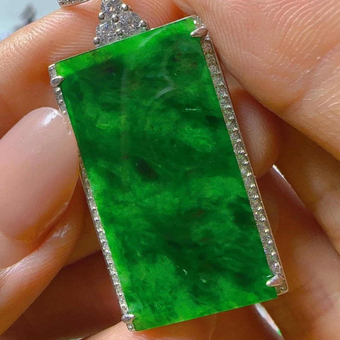 翡翠未镶嵌颈饰翡翠660