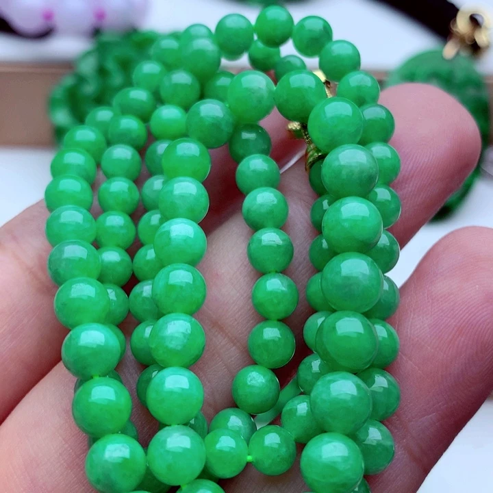 翡翠未镶嵌毛衣链