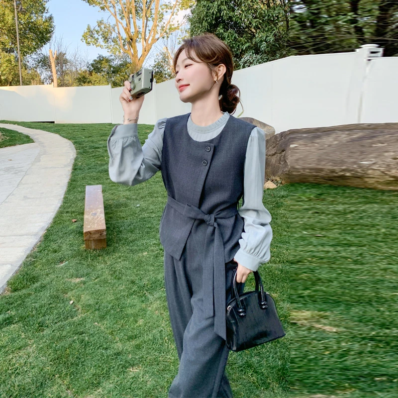 休闲百搭套装裤女2025早春新款气质显瘦收腰马甲衬衫阔腿裤三件套