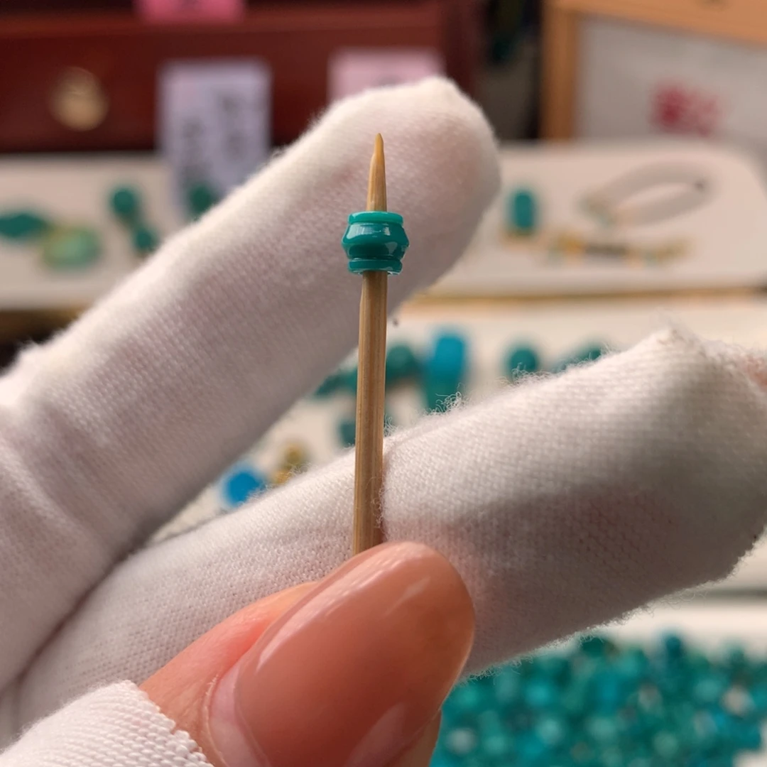 绿松石未镶嵌配饰