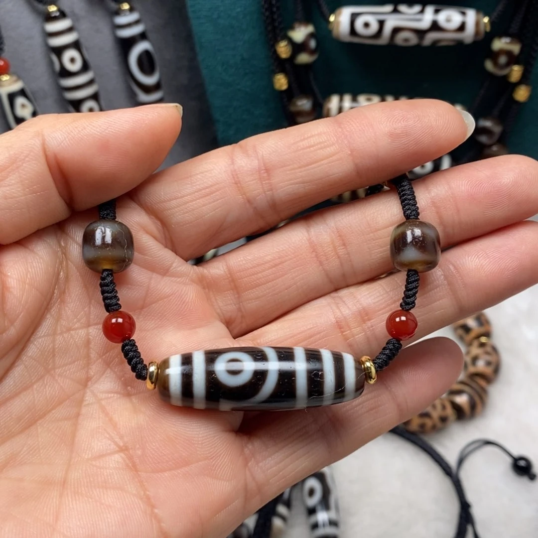 玛瑙/玉髓颈饰合金