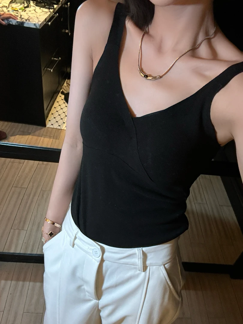 邓蕾婷【V领】显瘦百搭通勤修身v领无袖内搭背心
