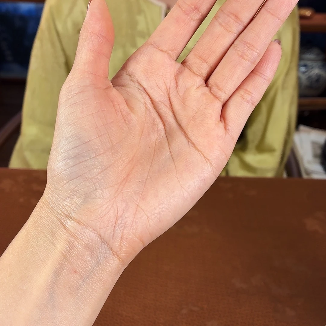 禾***7九鸣瓷艺九鸣瓷艺定金
